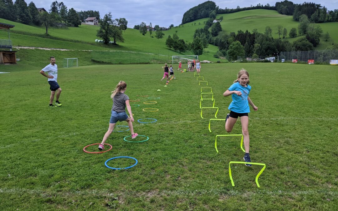 Beginn des Herbstlauftrainings für Kinder